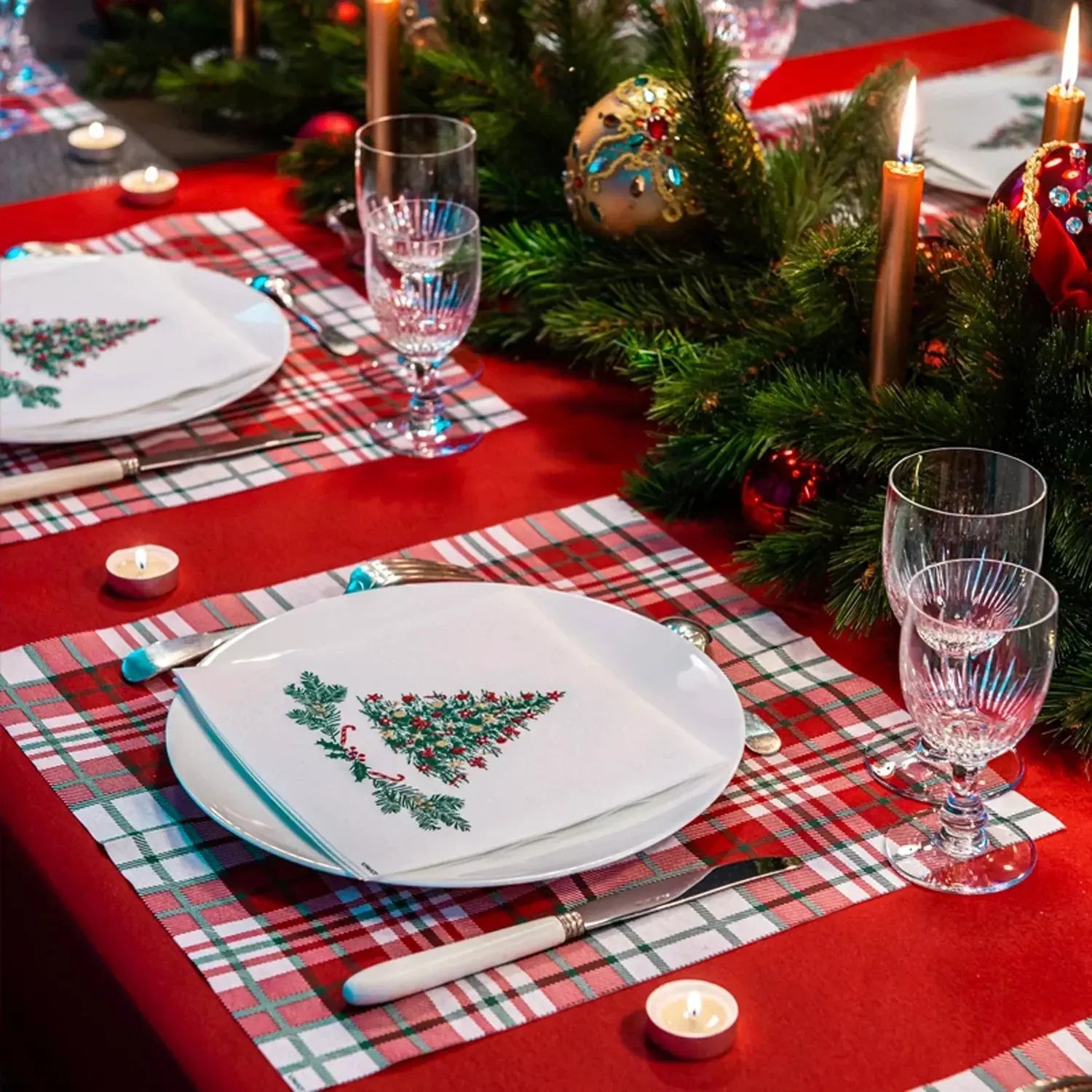 5 idées pour réaliser soi-même son centre de table de Noel  | FRANCOISE PAVIOT Françoise Paviot