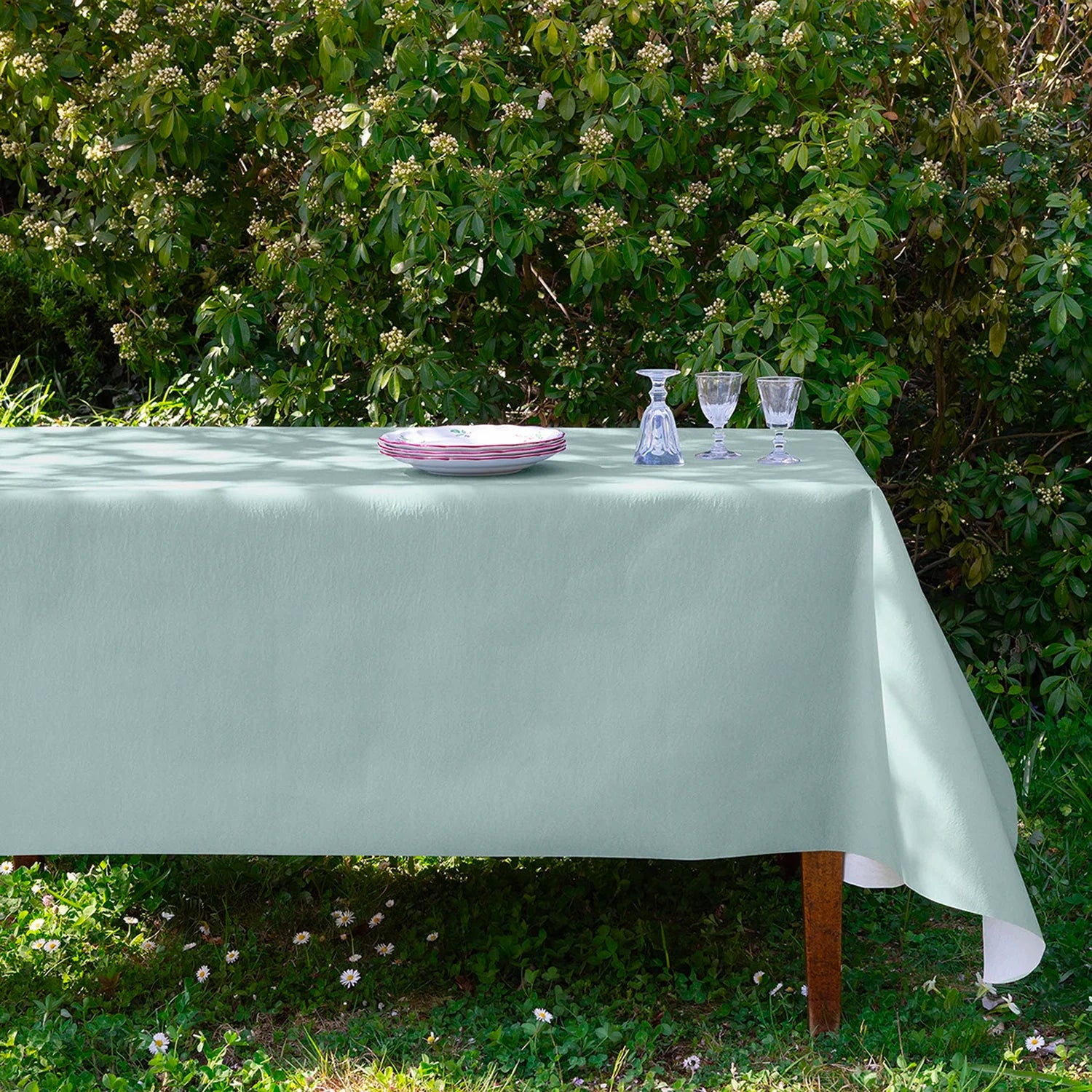 Rouleau-de-nappe-en-intissé-Françoise-PAVIOT Françoise Paviot