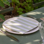 Grande Serviette en Intissé Rayure Olive - 40 x 40 cm