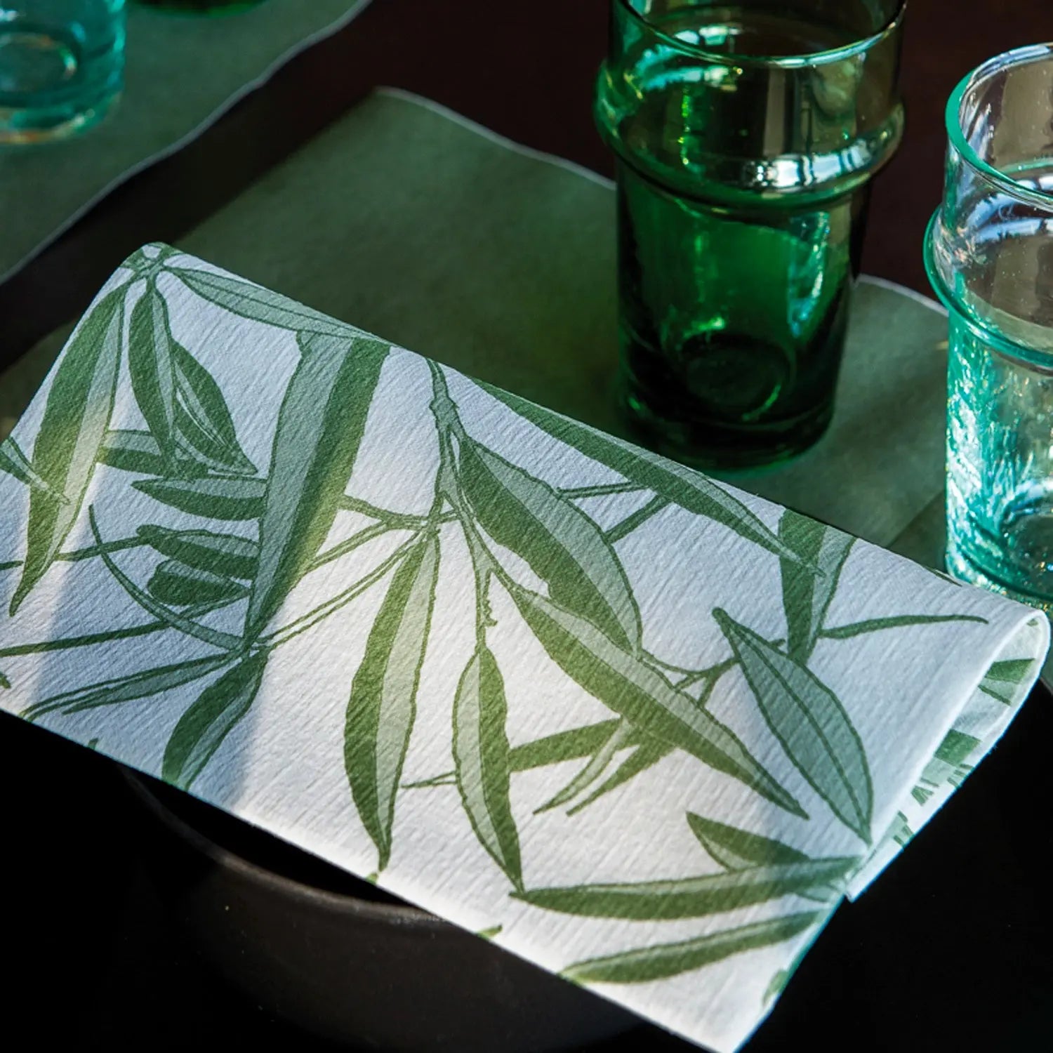 Grande Serviette en Intissé Saule - 40 x 40 cm