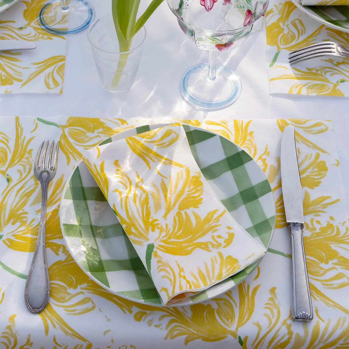 Grande Serviette en Intissé Tulipe Jaune - 40 x 40 cm